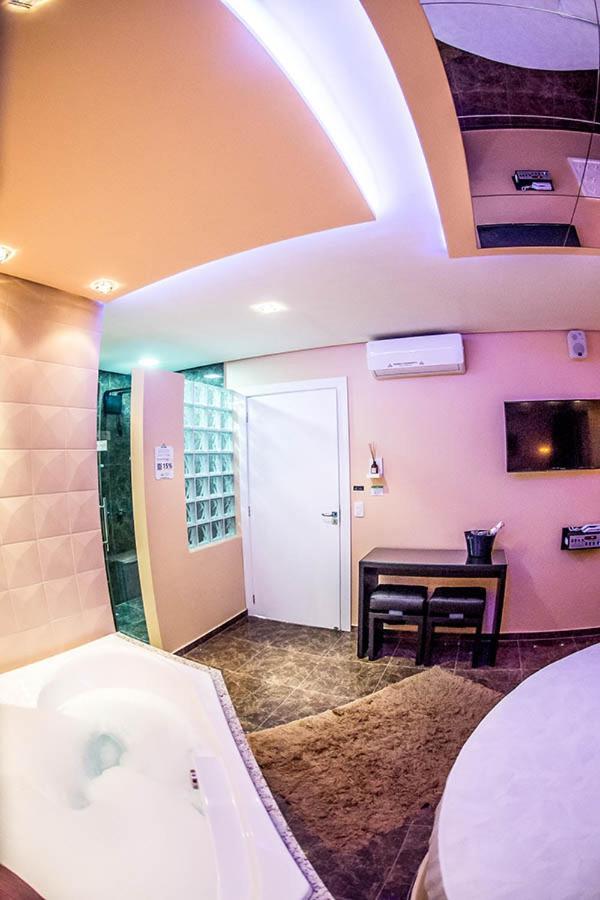 Motel Paradiso - Cruz Alta-Rs エクステリア 写真